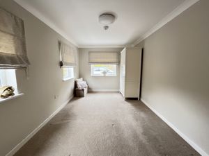 Photo 15- click for photo gallery